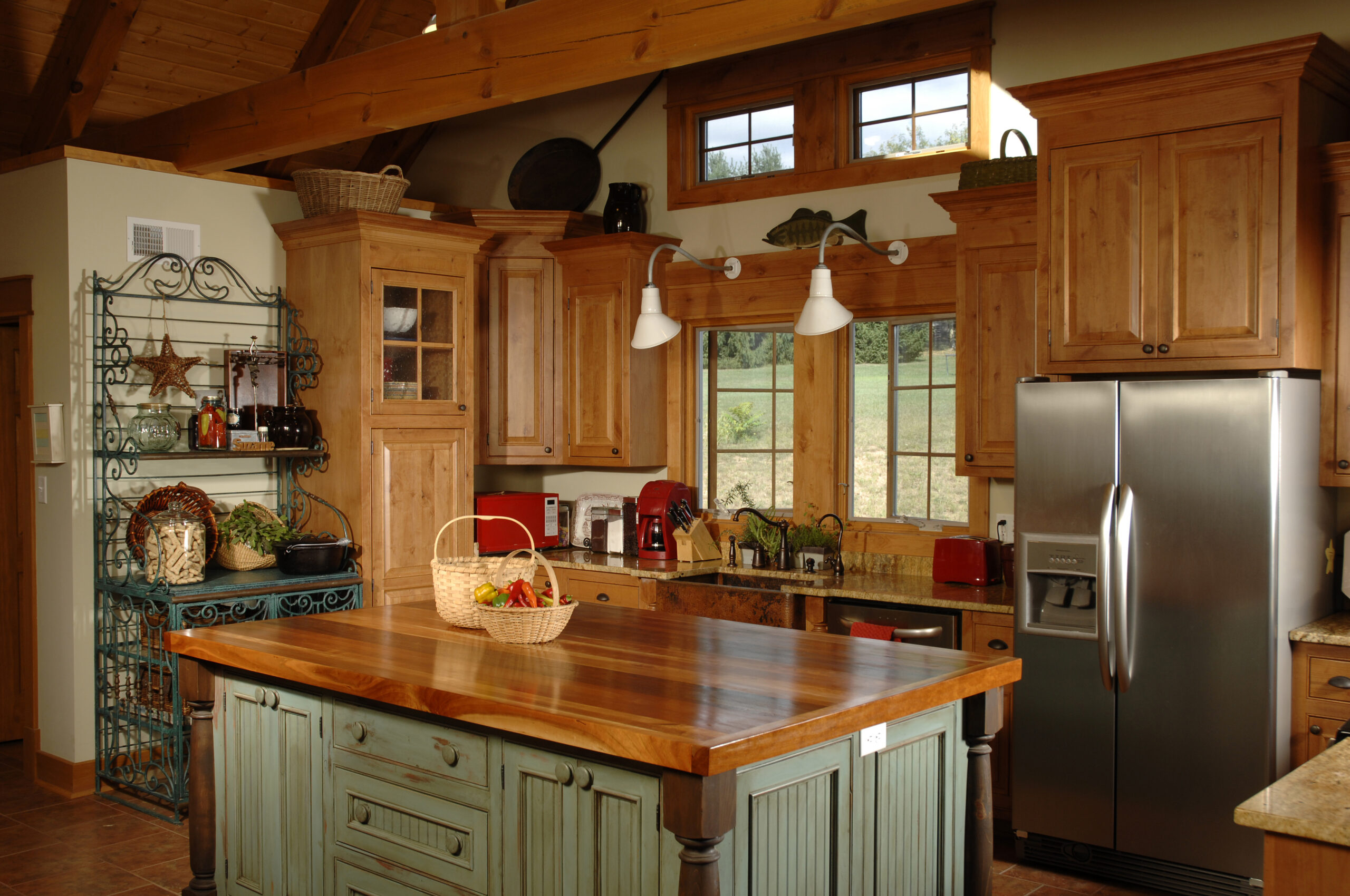 Featured Image for How to Create a Country Kitchen in 3 Easy Steps
